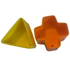 Fisher Price Brilliant Basics Shape Sorter REPLACEMENT SHAPES Yellow Triangle