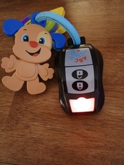 Fisher-Price Laugh & Learn Play & Go Keys Puppy Baby Toy Lights Sounds 6-36M