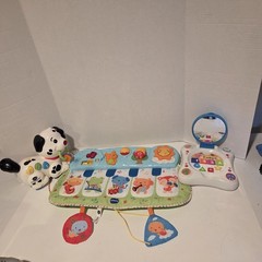 Vtech Lil Critters Play and Dream Piano Animals Songs Music Lights & Pull Puppy