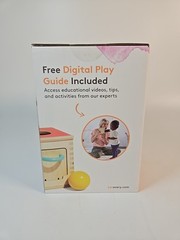 Lovevery Hide & Find Drop Box – Practice Hand-eye Coordination Montessori
