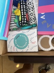 New Lov-every The Looker Play Kit Baby (Weeks 0-12) + Book Bundle New Open Box