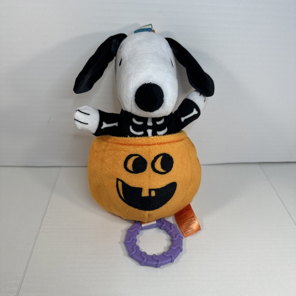 Peanuts Halloween Snoopy On-The-Go Pumpkin Ziggle Toy Rattle Teether