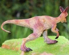 Non-Toxic Dilophosaurus Dinosaur Toy – Educational Playset for Kids’ Birthdays