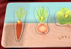 Lovevery Community Garden Vegetable Puzzle – Adventurer Play Kit 16-18 Months