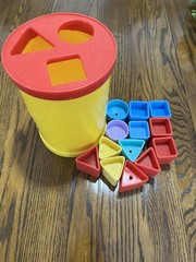 1977 Fisher Price Baby’s First Blocks Shape Sorter Bucket With 13 Shapes Vintage