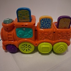 Vtech Roll and Surprise Animal Train 6-36 Months Pop Up Animals