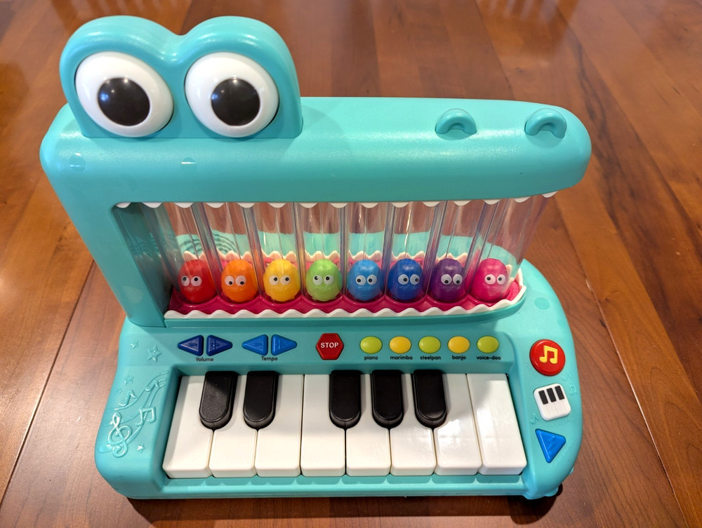 Battat Croco Pop Piano Toy Keyboard Songs Sounds Lights Manual & Batteries Incl