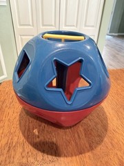 Vintage Tupperware Shape-O-Ball Classic Shape Sorter Toy; by Tupperware