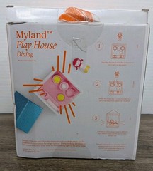 Kid O Myland Play House Collection Dining with Light Effects in Box – No Figure