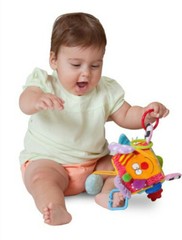 Baby Toy Early Learning Activity Cube Stimulate Sense Hand Eye Coordination