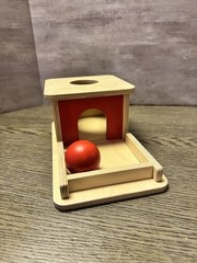 Montessori Object Permanence Box 7-9 Months
