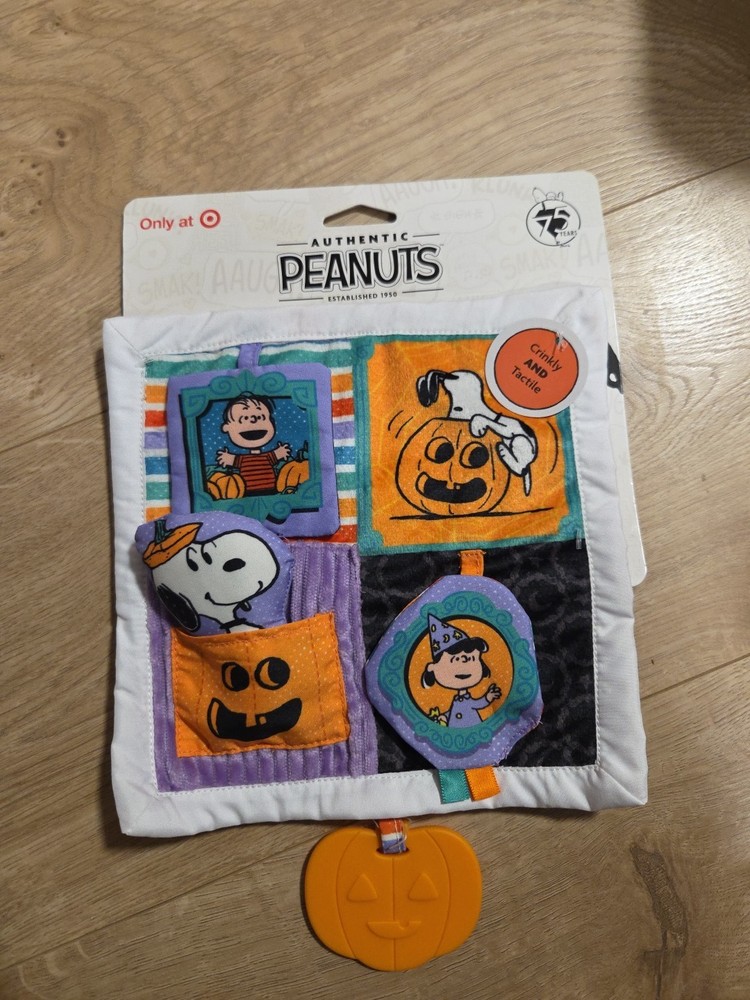 Peanuts Halloween Deluxe Crinkle Square with Teether Stroller Toy