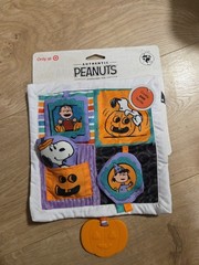 Peanuts Halloween Deluxe Crinkle Square with Teether Stroller Toy
