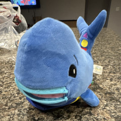 Buckle Toys [Blu Whale] missing zipper