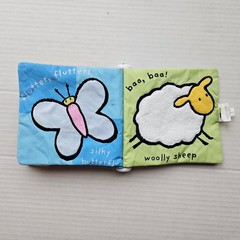 Amazing Baby Feel and Learn Soft Cloth Sensory Book Kids Preferred Teether Toy