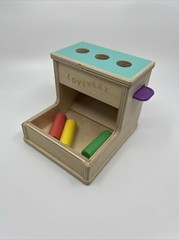 Lovevery Wooden Peg Drop The Thinker Play Kit Baby 11-12 Months Montessori Toy