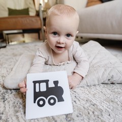 Spiggly High Contrast Baby Visual Stimulation Cards – Infant, Black and White