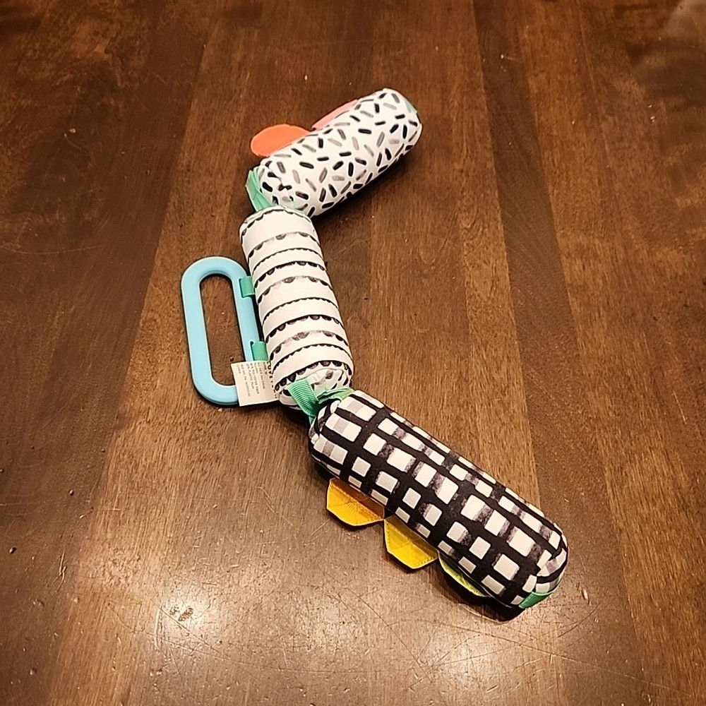 Lovevery Sensory Link The Looker Play Kit 0-12 months, Sensory Exploration