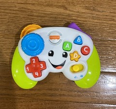 Fisher-Price, Laugh & Learn Baby & Toddler Controller with Music & Lights, 6M+