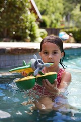 Green Toys Seaplane, Green/Yellow – Pretend Play, 9 x 9.5 x 6 inches,