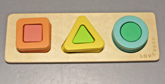 LOVEVERY GEO SHAPES PUZZLE Montessori Wooden The Realist Play Kit 19-21 months