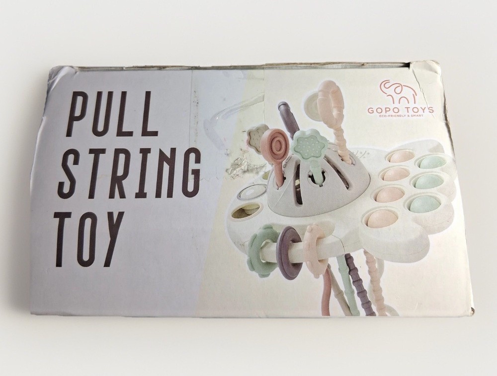 GOPO TOYS Pull String Sensory Toy Montessori Fine Motor Skills 18M+ Pastel UFO