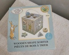 Guess How Much I Love You Wooden Shape Sorter with Rope Handle, 7 Blocks, NEW