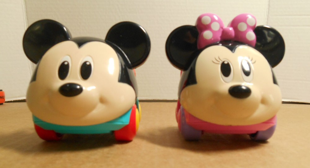 Oball Go Grippers Disney Mickey Mouse Minnie Mouse Y36