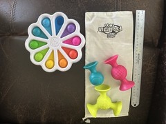Fat Brain Toys, Pip Sqigs and Dimpl Digits Developmental Play With Storage Bag