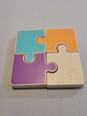 Lovevery Chunky Wooden Jigsaw Puzzle From “The Companion” Play Kit 22-24 months