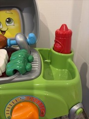 LeapFrog Smart Sizzlin’ BBQ Grill Learning Toy Interactive Kids Kitchen Grill