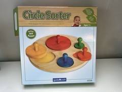 Guidecraft Circle Sorter 5 Circles Primary Colors Toddler Learning Puzzle Toy