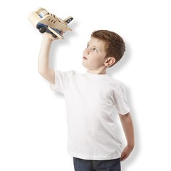 Melissa & Doug Wooden Airplane Play Set with 4 Play Figures and 4 Suitcases