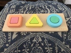 Lovevery Geo Shapes Puzzle Wooden Montessori Shape Sorter 18-24M NEW