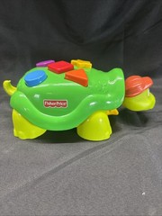 VTG 2002 Fisher Price Tappy Green Turtle Shape Press Baby Toy NO HAMMER