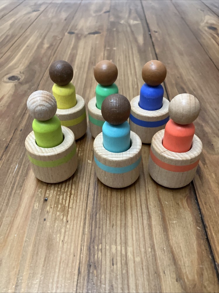 Lovevery Post And Play Peg People Montessori Wooden Baby Toddler Toy Set Colors