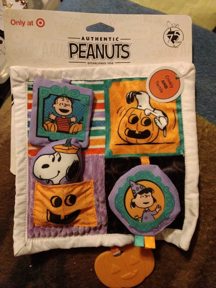 Peanuts Halloween Deluxe Crinkle Square Teether Stroller Toy NEW