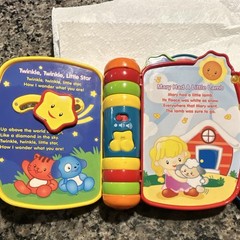 VTech Rhyme & Discover Book Interactive Nursery Rhymes Toy, Multicolor 6-36M
