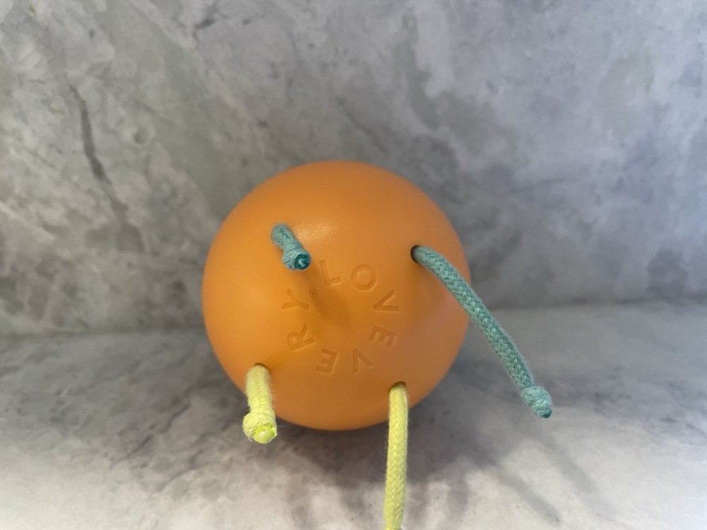 Lovevery Pincer Chime Ball from “explorer” Play Kit 9-10 Months String