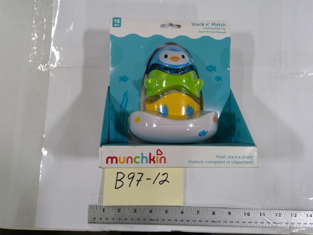 Munchkin Stack N’ Match Floating Bath Stacking Toy 18m+ Penguin Boat Blue