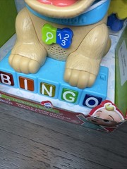 CoComelon Count and Learn Bingo Toy with 10 Dog Treats Educational Fun – READ