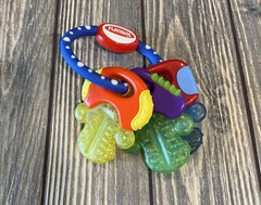 Playskool Multicolor Blue Red Yellow Green Key Ring Teether Baby Toy Toddler