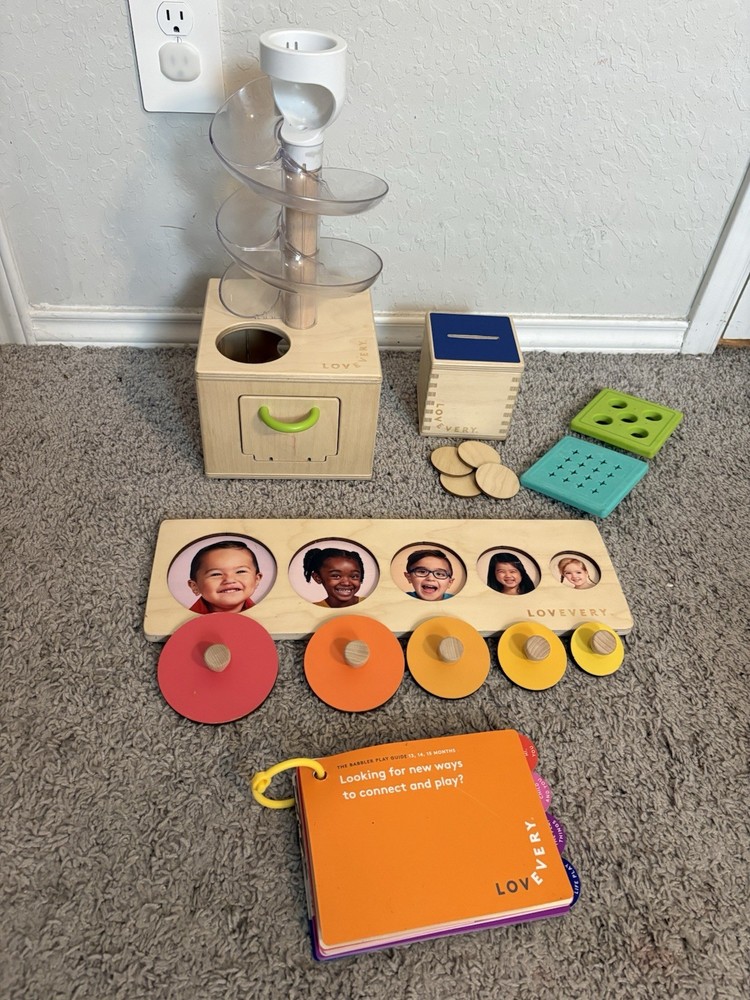 Lovevery the Babbler Play Kit Months 13-15 – Pls Read Description