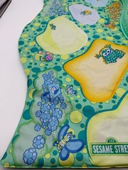 2001 Baby Scentsation Sesame Steeet Crawl Along Musical Garden RARE