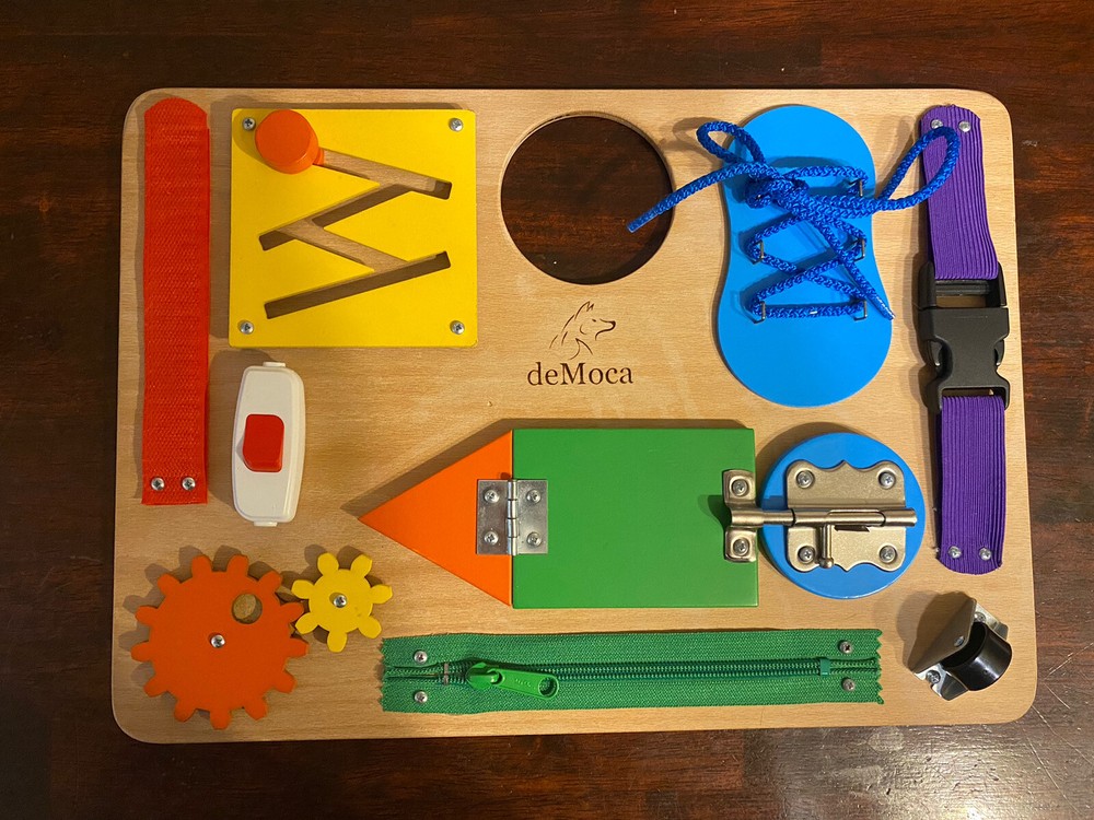 deMoca Montessori Wooden Sensory Toy Toddler Busy Board Fine Motor Activities