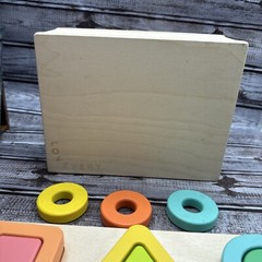 Lovevery Count and Slide Ring Chute Geo Puzzle The Realist Play Kit Montessori