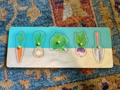 LOVEVERY from the Realist Playkit ( 19-21 months ) Community Garden Puzzle