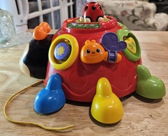 VTG Vtech Crazy Legs Learning Toy Bug Interactive Pull Music + Lights Great Gift