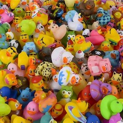 Assorted Vinyl Rubber Duckies – Perfect Party Favors and Bath Toys, 10-Pack