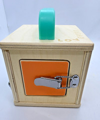 Lovevery The Lockbox Realist Play Kit Montessori Wooden Latch Toy 19-21 Months
